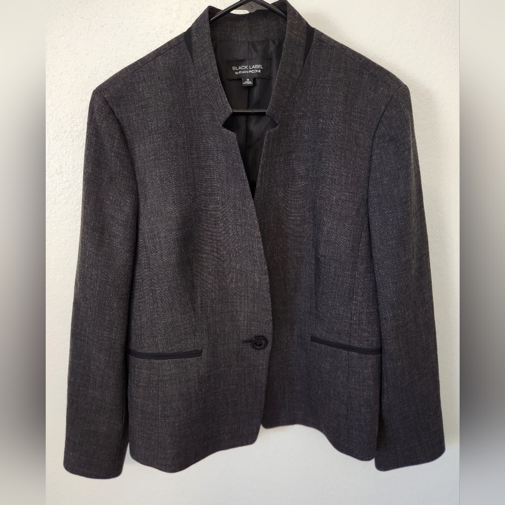 Evan Picone Black Label Gray Blazer
